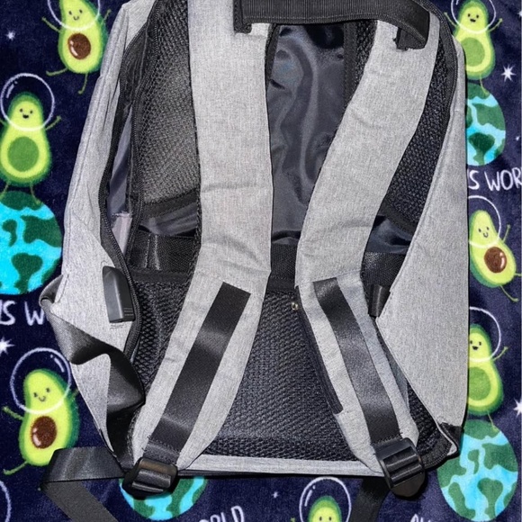 XD Designs Bobby Anti-Theft Backpack - Picture 2 of 10